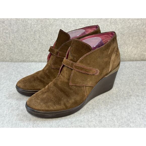 Tsubo Wedge Booties Decari Brown Suede Hook & Loop Ankle Boots Womens Size 10 - Picture 2 of 9